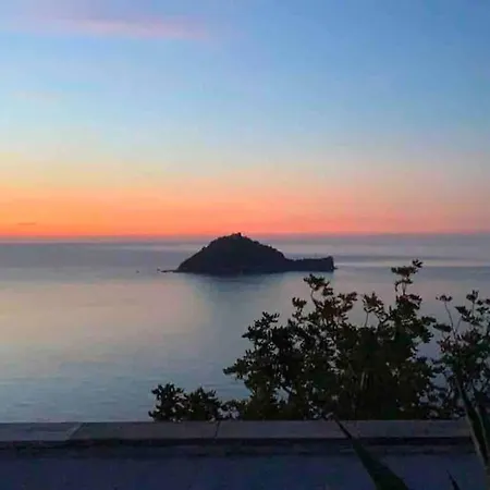Panoramica Con Giardino * Alassio
